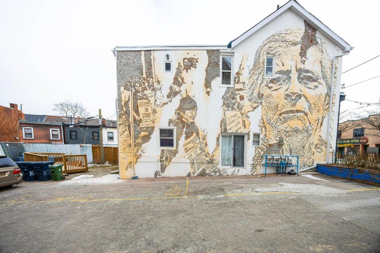 Bright Parkdale Court - Little Portugal W/ Free Parking Apartment Toronto Exterior photo